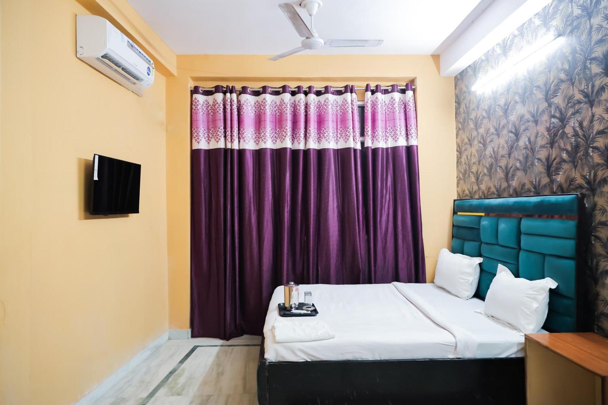 Mannat Stay Hotel - Laxmi Nagar New Delhi Exterior photo